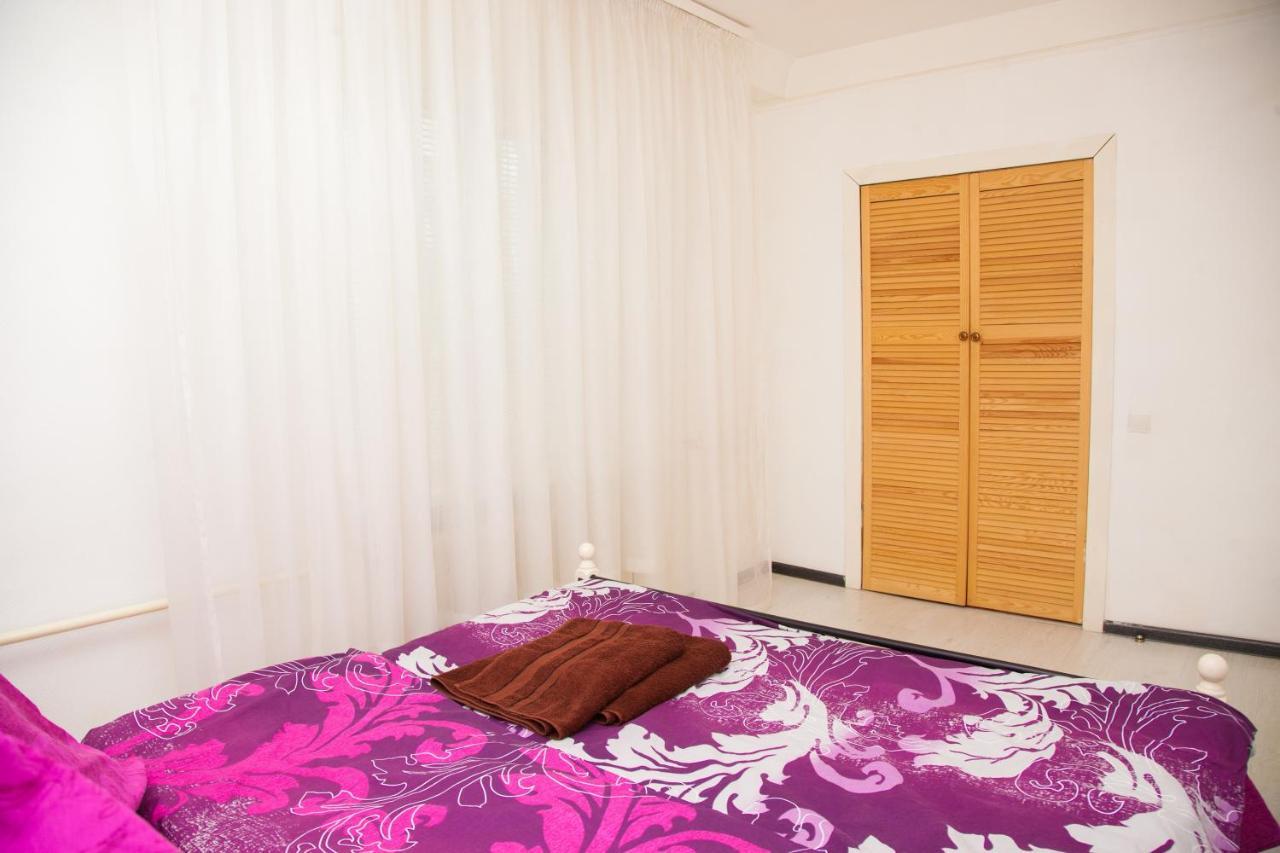 2Rooms Semi-luxury Apartment on Pochtovaya 167-A Street Zaporizhia Buitenkant foto